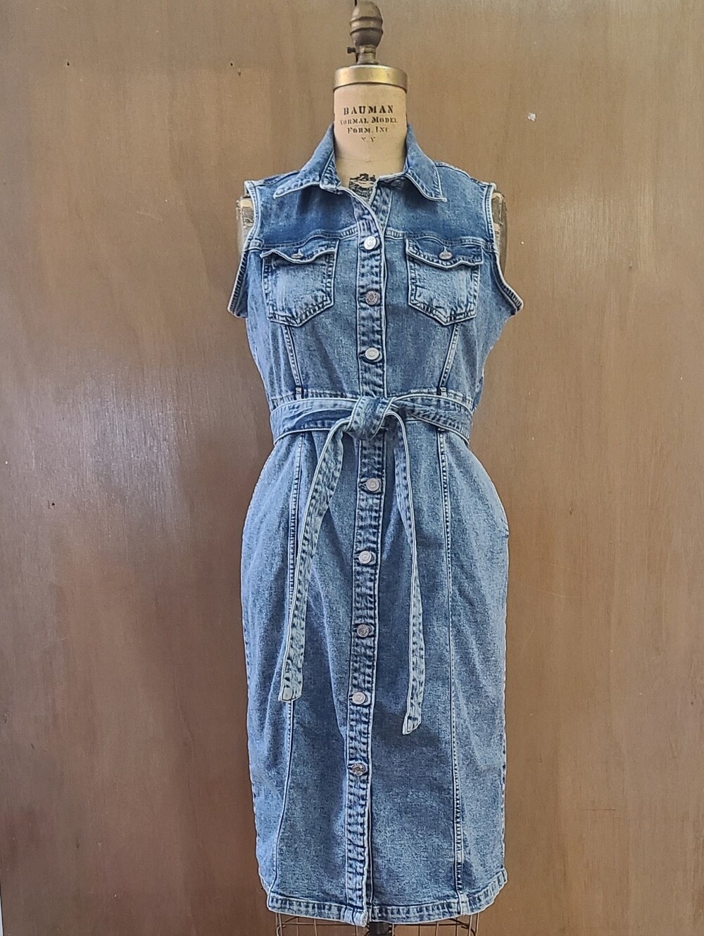 Gap Sleeveless Denim Dress With Tie Belt